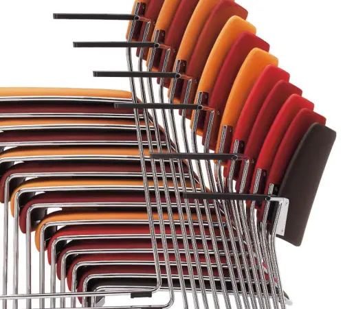 Chaise de réunion Linos beige avec accoudoirs en tissu beige, pieds chrome RECEP - OCCASION – Image 4