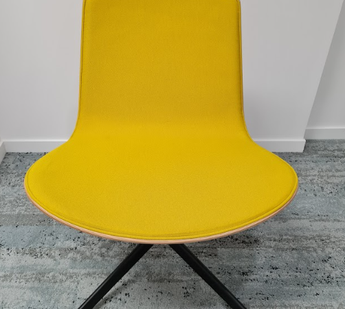 Fauteuil design Lottus Lounge jaune SENSE - OCCASION – Image 2