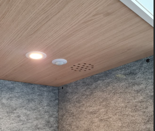 Cabine individuelle WWI avec chaise haute VIRTUOSE - OCCASION – Image 8