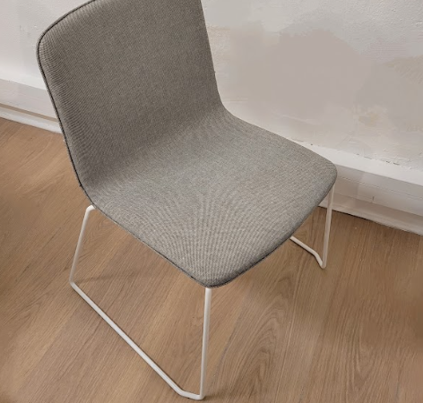 Chaise empilable en tissus gris DESIR 6 - OCCASION – Image 3