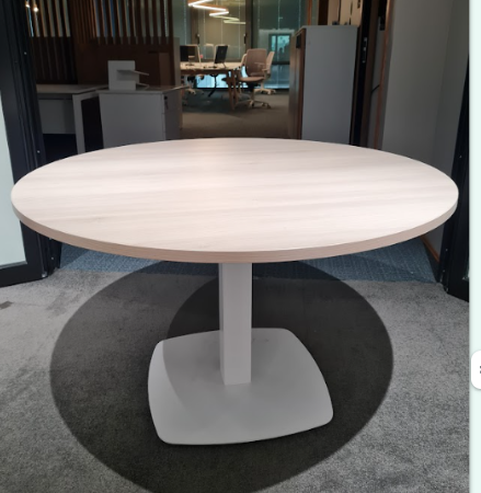 Table ronde diamètre 110cm SIDOE - OCCASION – Image 2