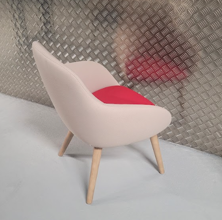 Chauffeuse Sokoa Eneka beige assise rouge AVIRON - OCCASION – Image 2