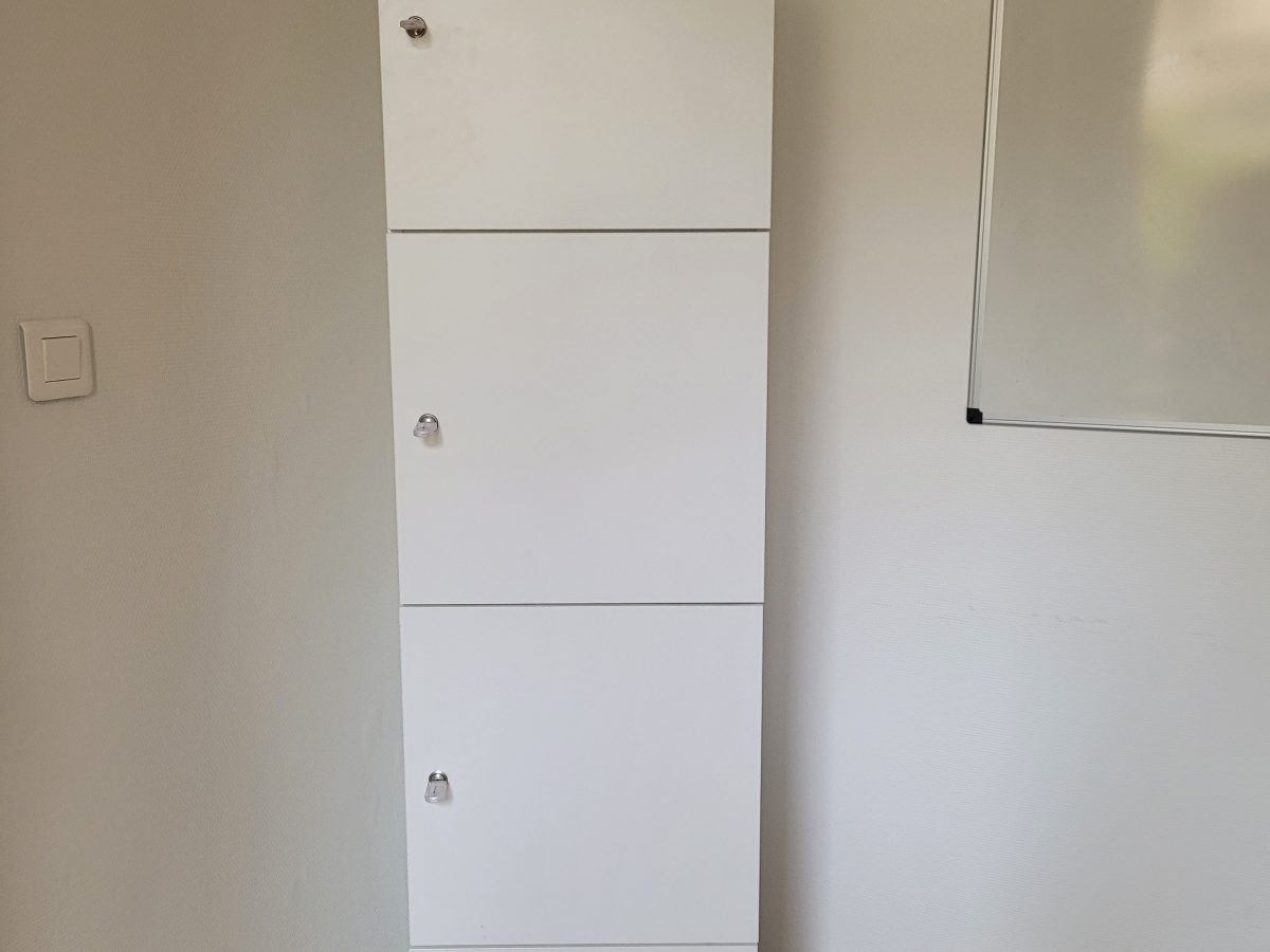 Colonne 4 casiers avec clefs DISQUE - OCCASION – Image 2