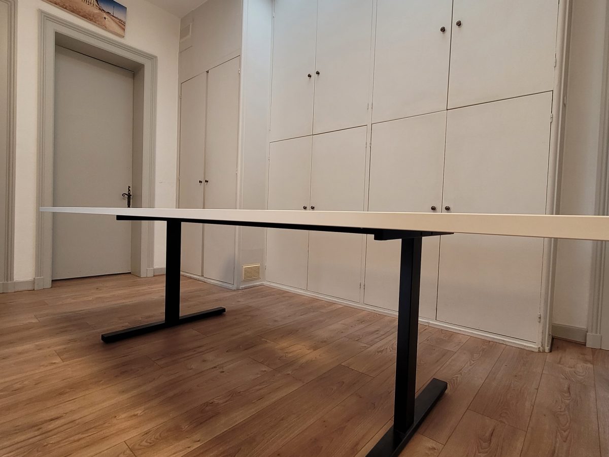 Table de réunion DISQUE 8 places 240x120 - OCCASION – Image 3