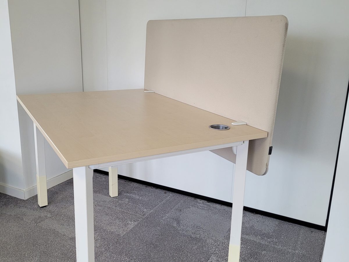 Bureau individuel Kinnarps GRETA 120x80 cm - OCCASION – Image 2